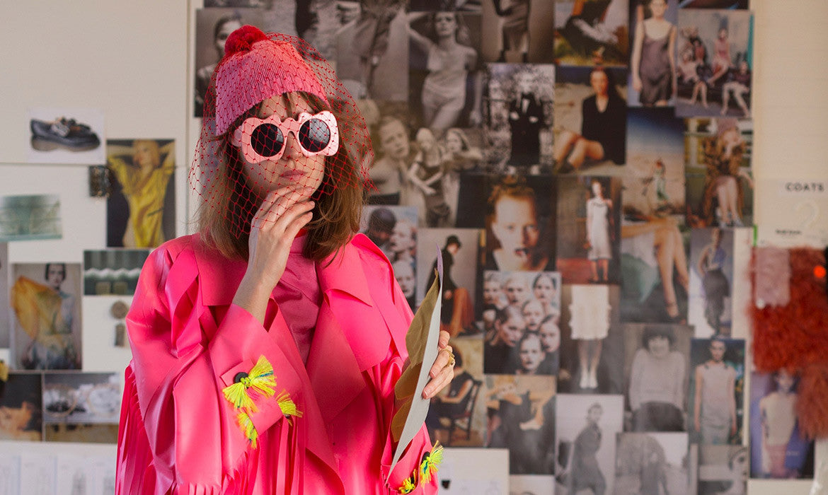The quiet dresser v the street style star?